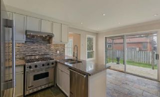 Renovated Kitchen - Country homes for sale and luxury real estate including horse farms and property in the Caledon and King City areas near Toronto