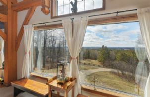 Caledon Hill Top, Finnerty Sideroad, Caledon, Ontario - Country homes for sale and luxury real estate including horse farms and property in the Caledon and King City areas near Toronto