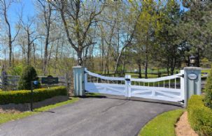 Front Paved Entrance Drive - Country homes for sale and luxury real estate including horse farms and property in the Caledon and King City areas near Toronto