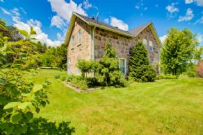 Stone House - Country homes for sale and luxury real estate including horse farms and property in the Caledon and King City areas near Toronto