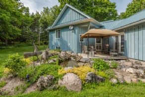 Stone House, Mono , Ontario - Country homes for sale and luxury real estate including horse farms and property in the Caledon and King City areas near Toronto