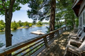 Palisade Bay, Georgian Bay, Ontario - Country homes for sale and luxury real estate including horse farms and property in the Caledon and King City areas near Toronto
