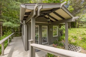 Bunkie - Country homes for sale and luxury real estate including horse farms and property in the Caledon and King City areas near Toronto