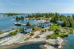 Island 367, Key Harbour, Parry Sound, Ontario - Country homes for sale and luxury real estate including horse farms and property in the Caledon and King City areas near Toronto