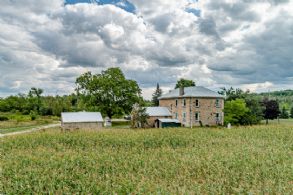Silver Creek Farm, Georgetown, Ontario - Country homes for sale and luxury real estate including horse farms and property in the Caledon and King City areas near Toronto