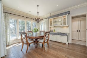 Sun-filled breakfast room - Country homes for sale and luxury real estate including horse farms and property in the Caledon and King City areas near Toronto