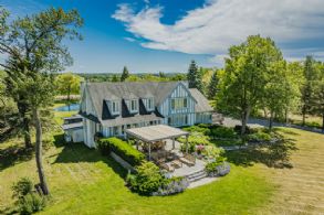 Country House for Rent, King, ON - Country homes for sale and luxury real estate including horse farms and property in the Caledon and King City areas near Toronto