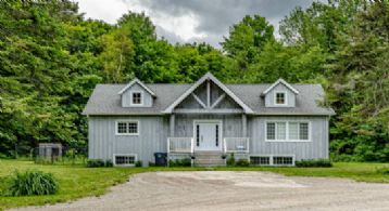 2nd House - Country homes for sale and luxury real estate including horse farms and property in the Caledon and King City areas near Toronto