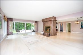 Family room - Country homes for sale and luxury real estate including horse farms and property in the Caledon and King City areas near Toronto