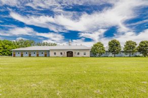 Main Barn - Country homes for sale and luxury real estate including horse farms and property in the Caledon and King City areas near Toronto