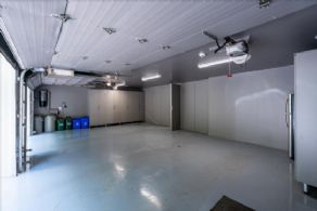 3-car Garage with Large Storage Room - Country homes for sale and luxury real estate including horse farms and property in the Caledon and King City areas near Toronto