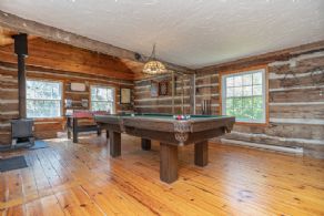 Log Cabin Studio - Country homes for sale and luxury real estate including horse farms and property in the Caledon and King City areas near Toronto