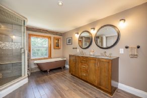 Second Bathroom - Country homes for sale and luxury real estate including horse farms and property in the Caledon and King City areas near Toronto